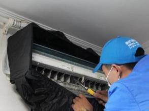 空调安装移机清洗维修加氟拆装空调提供中央空调、风管机/天井机、柜机服务